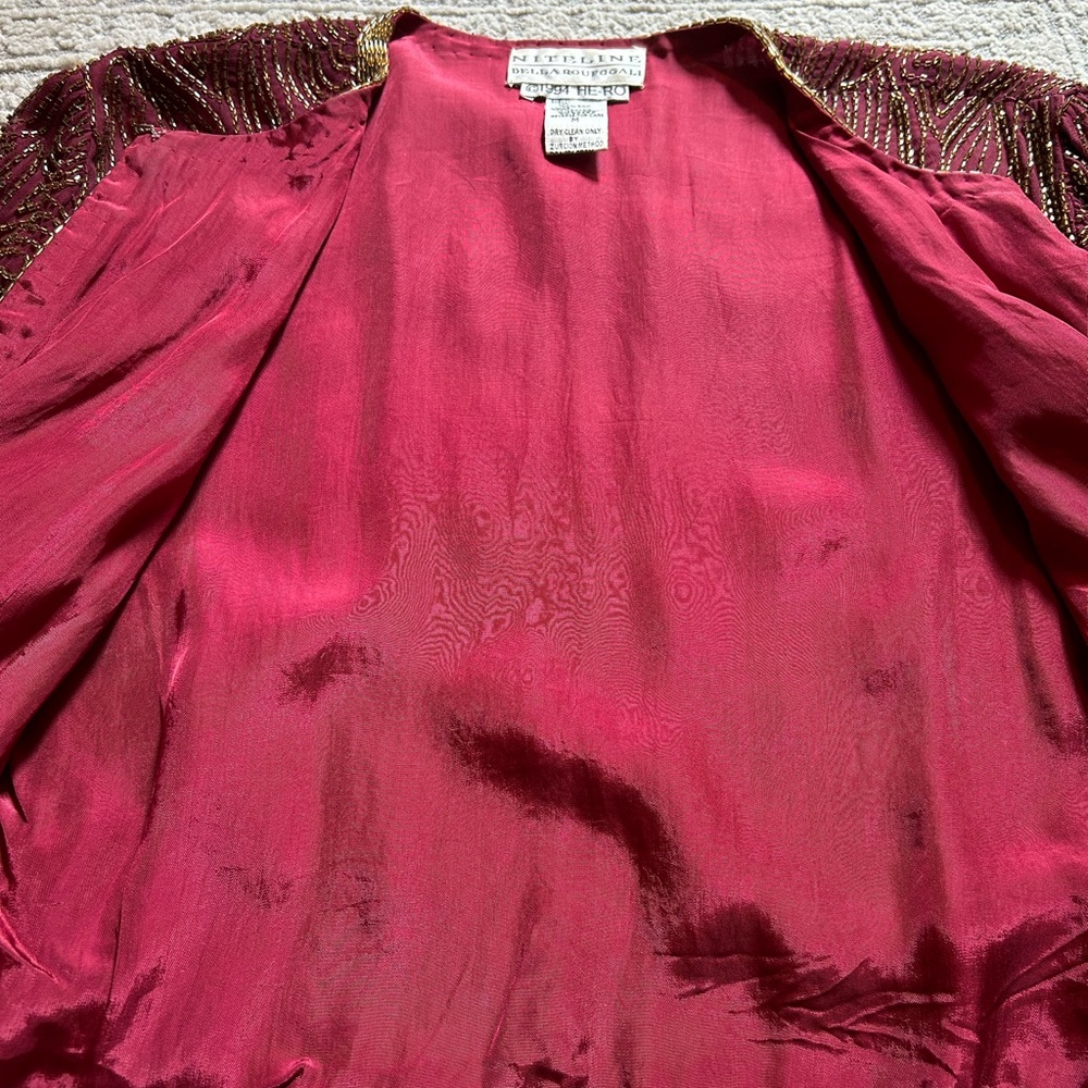 Niteline Della Roufogali SILK Wine/ Gold BEADED CROPPED EVENING JACKET! - Picture 11 of 15